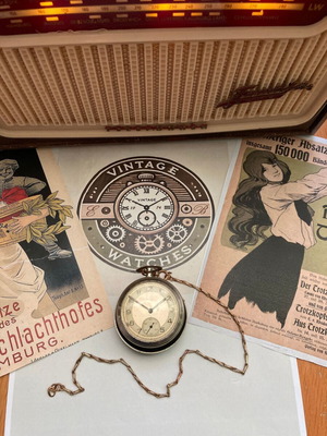 Kienzle 46/0c pocket watch 1945 used, gray and beige