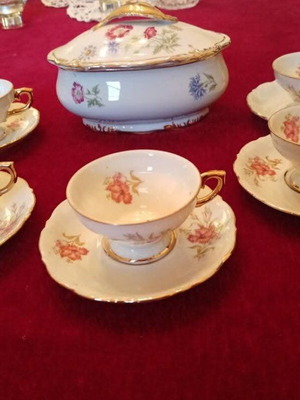 Coffee set like new fine porcelain with sugar bowl