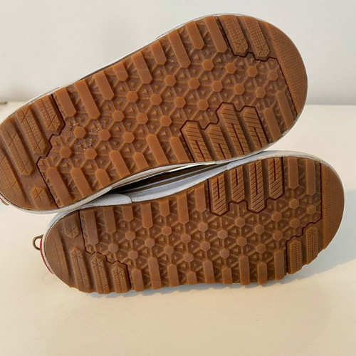 Vans kids boots used with check detail, size 25.5