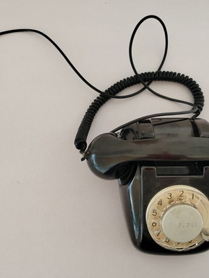Bakelite Telephone black vintage 60s-70s used