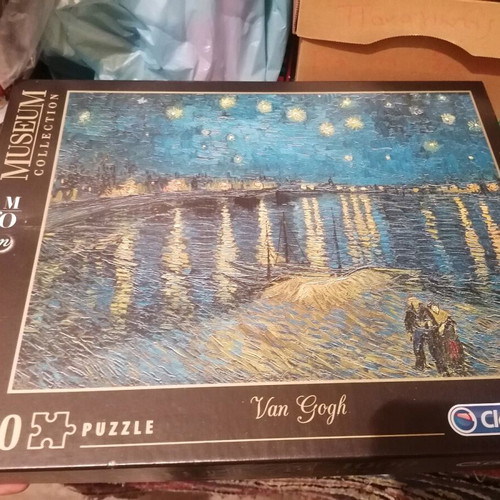 Clementoni puzzle 1000 pieces like new