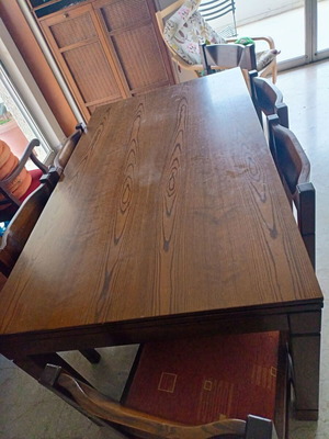 Solid wood dining set used with 6 chairs, extendable