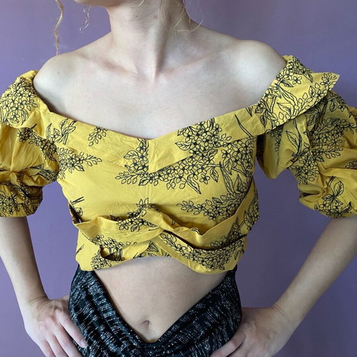 Nidodileda top like new, yellow, size S