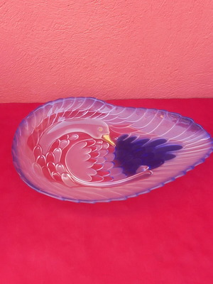 Crystal centerpiece swan bowl