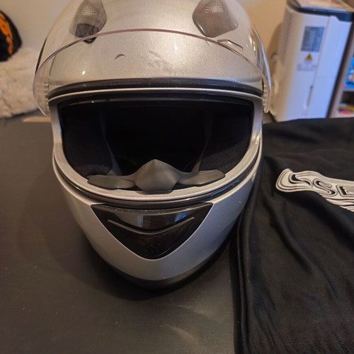 OSBE motorcycle helmet small, used
