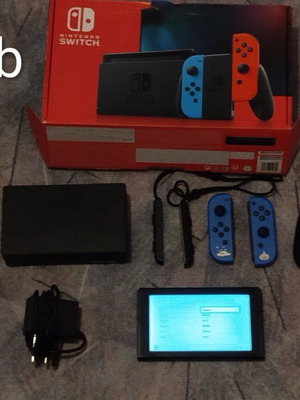 Nintendo Switch като нов с 6 игри и нови VR очила