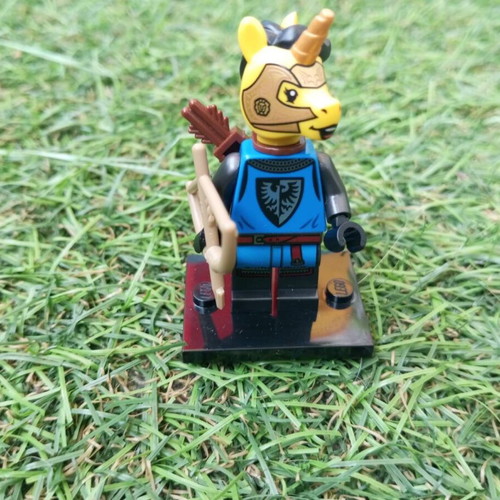 Lego Medieval Unicorn Archer like new Black Falcon