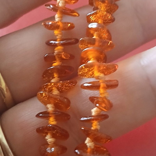 Amber necklace 40 cm, like new, natural small pieces