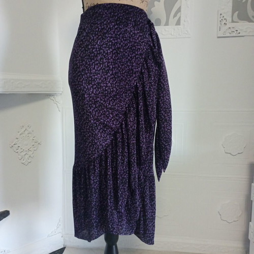 New long wrap skirt.