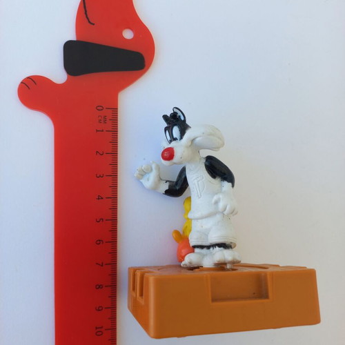 McDonald's Space Jam collectible figures set of 3 like new, 1996