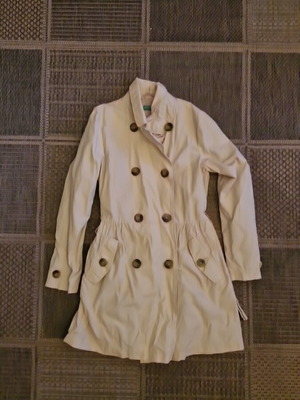 Benetton παιδική καπαρντίνα μπεζ σαν καινούργια για 10-11 ετών