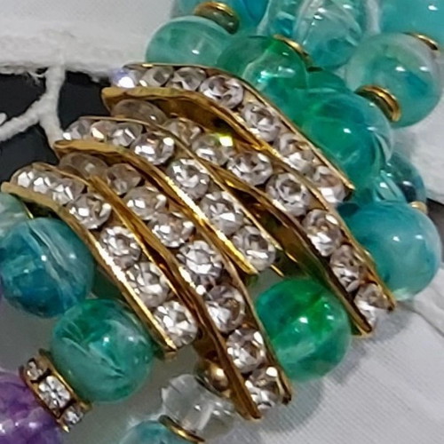 Collectible Necklace 1990 with Synthetic Malachite and Amethyst like new