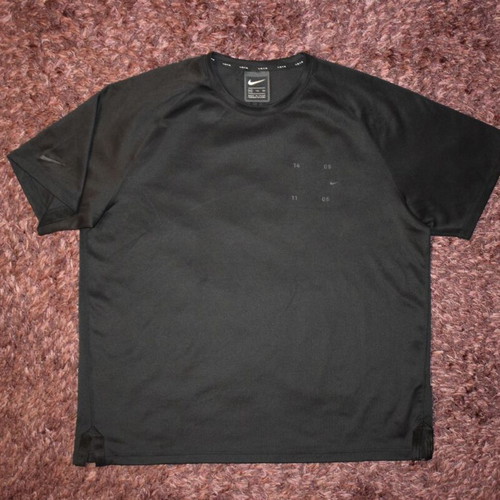 Nike Tech Pack Raglan-Sleeve T-Shirt Men XXL used, black