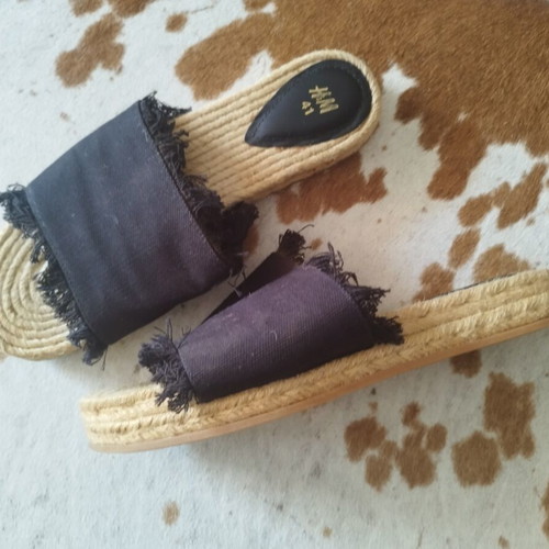 Black cotton slippers size 41 like new with natural rope