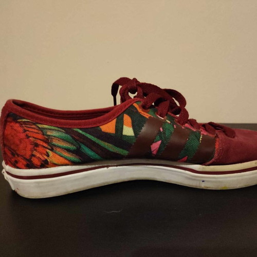 Adidas athletic shoes used, multicolor, size 38