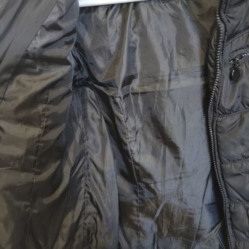 A&P Women's Black Quilted Puffer Jacket Like New, Size M