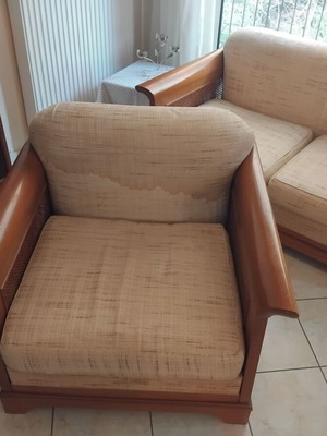 Σαλόνι μεταχειρισμένο σε άριστη κατάσταση