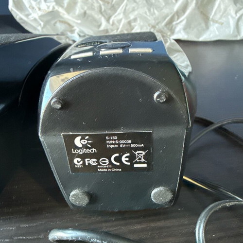 Logitech speakers like new, ideal for office