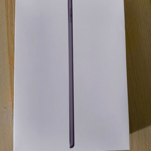 Ipad 9th Generation 64GB Box new with instructions