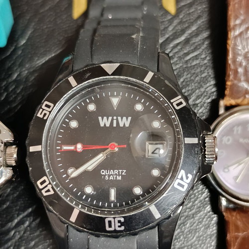 Quartz watches collection used, unisex, lot