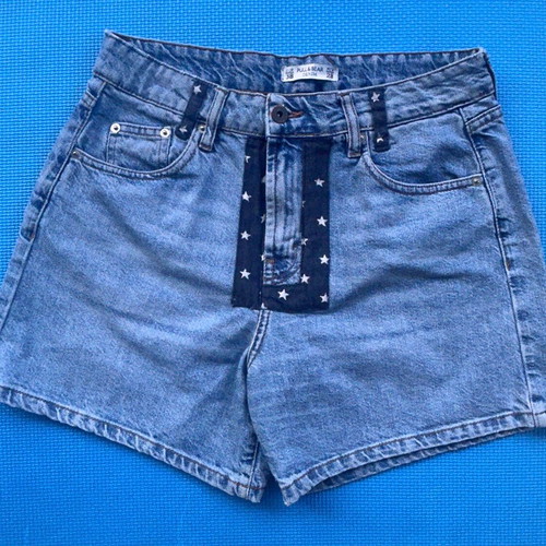 Y2K high-waisted star patchwork denim shorts Pull & Bear like new, size M