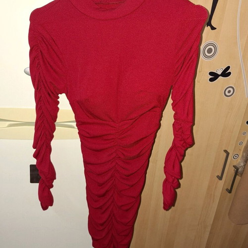 Mini dress with ruching and cups like new, red, size S