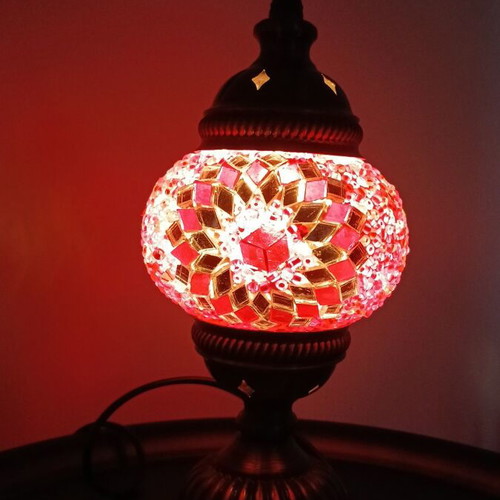 Table lamp like new, handmade in traditional Turkish mosaic style