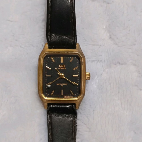 Set of three vintage watches used