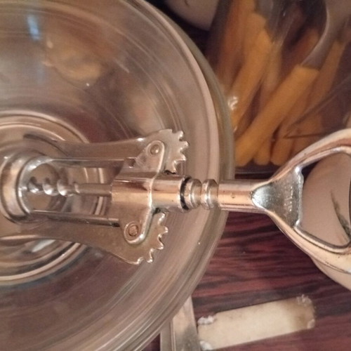 Corkscrew like new with excellent quality