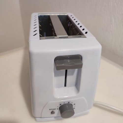 Esperanza toaster 700w new, unused