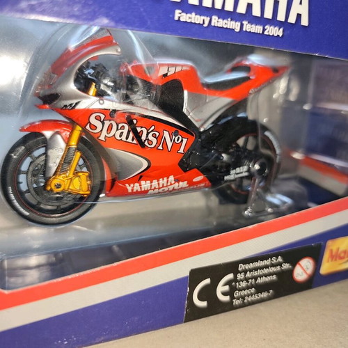 Yamaha YZR-M1 Moto GP 2004 Miniature New