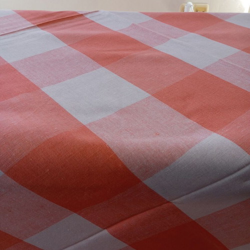 Gingham Tablecloth salmon/peach 147x170 cm like new