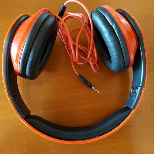 Headphones with microphone new, wired