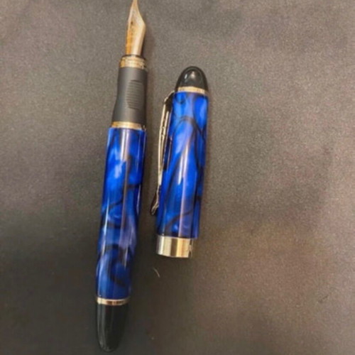 Writing pen