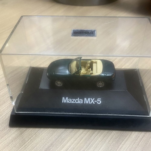 Mazda MX-5 Miata (NA) 1:43 Limited Edition IAA 1993 model like new