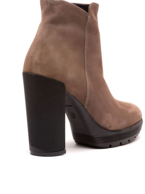 Perlamoda Kastorina ankle boots used, beige, size 40