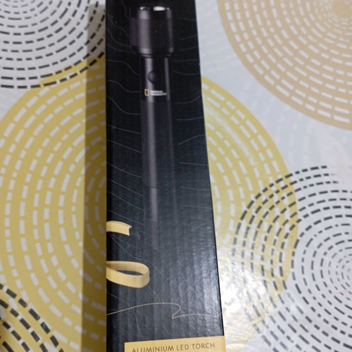 National Geographic Aluminium LED Torch AL0072 new 24cm
