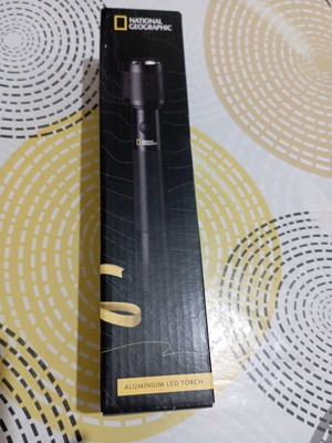 National Geographic Aluminium LED Torch AL0072 new 24cm