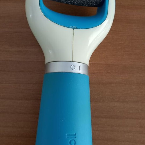Scholl electric foot file Velvet Soft like new with 2 extra coarse roll-on refills