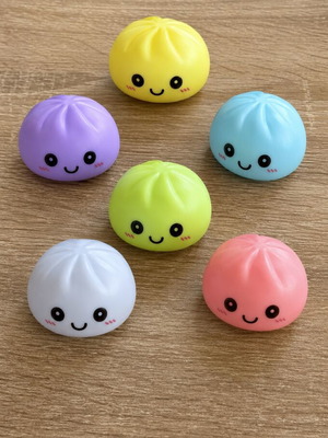 Squishy with color-changing effect in the sun, like new