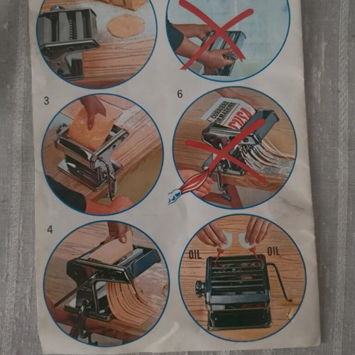 Marcato Ampia pasta machine like new, Italian quality