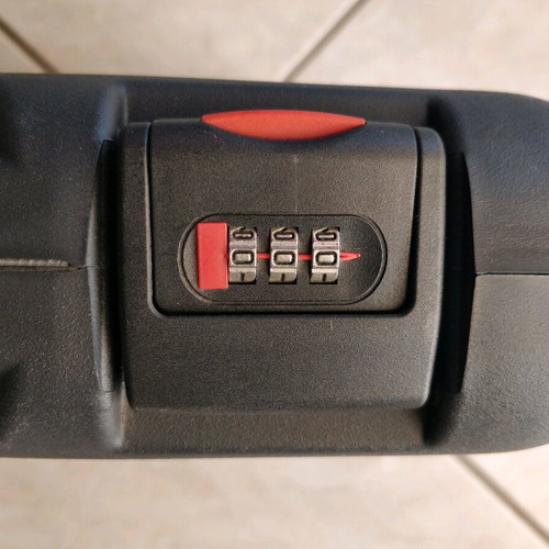Fransen Solingen case new with foam material and 2 compartments
