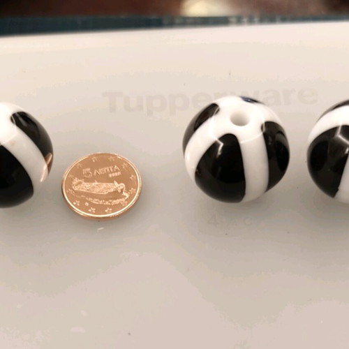 Large black and white beads like new