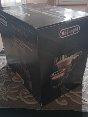 De'Longhi Magnifica Evo automatic espresso machine 1450W 15bar with grinder