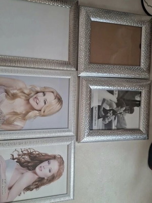 Set of 5 photo frames like new, plastic silver look