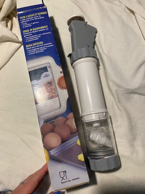Cookie press like new for baking with various attachments