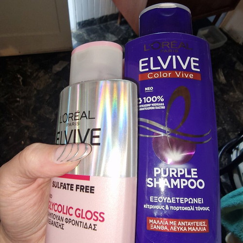 L'Oréal Elvive Glycolic Gloss and Purple Shampoo set, new