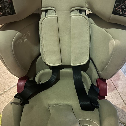 Concord Vario XT-5 car seat for 9-36kg with isofix, like new