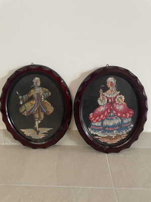 Vintage oval frames set with handmade embroidery used