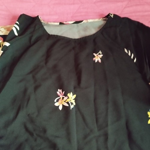 Japan Style Dress Abysse with Curvy Bell Sleeves, New